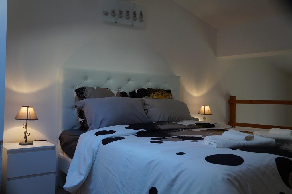 Appartements Victor Et Hugo Μπορντό Δωμάτιο φωτογραφία